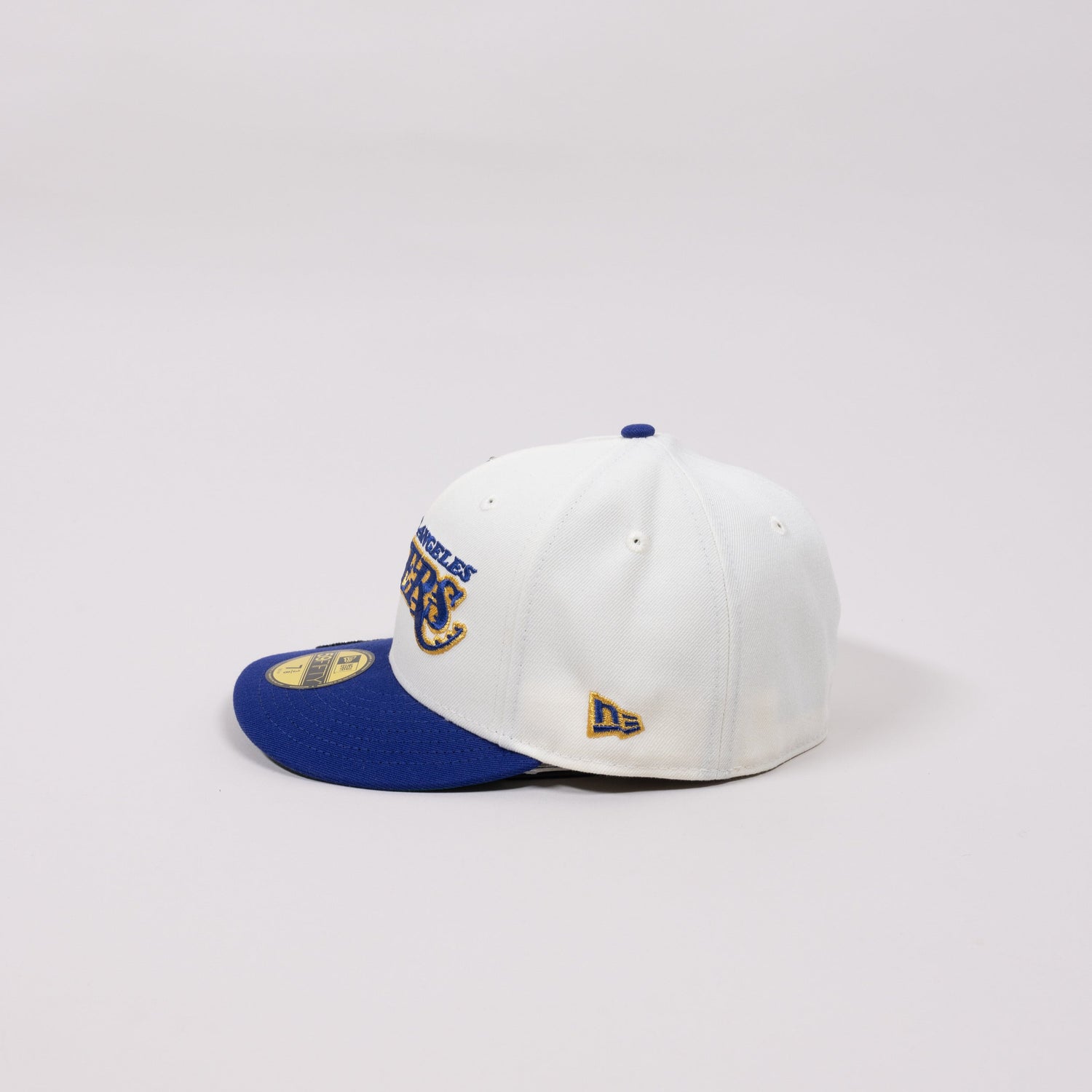 NEW ERA EXCLUSIVE 59FIFTY CHROME/ BLUE LOS ANGELES LAKERS SCRIPT W/ 17X CHAMPIONS SIDE PATCH