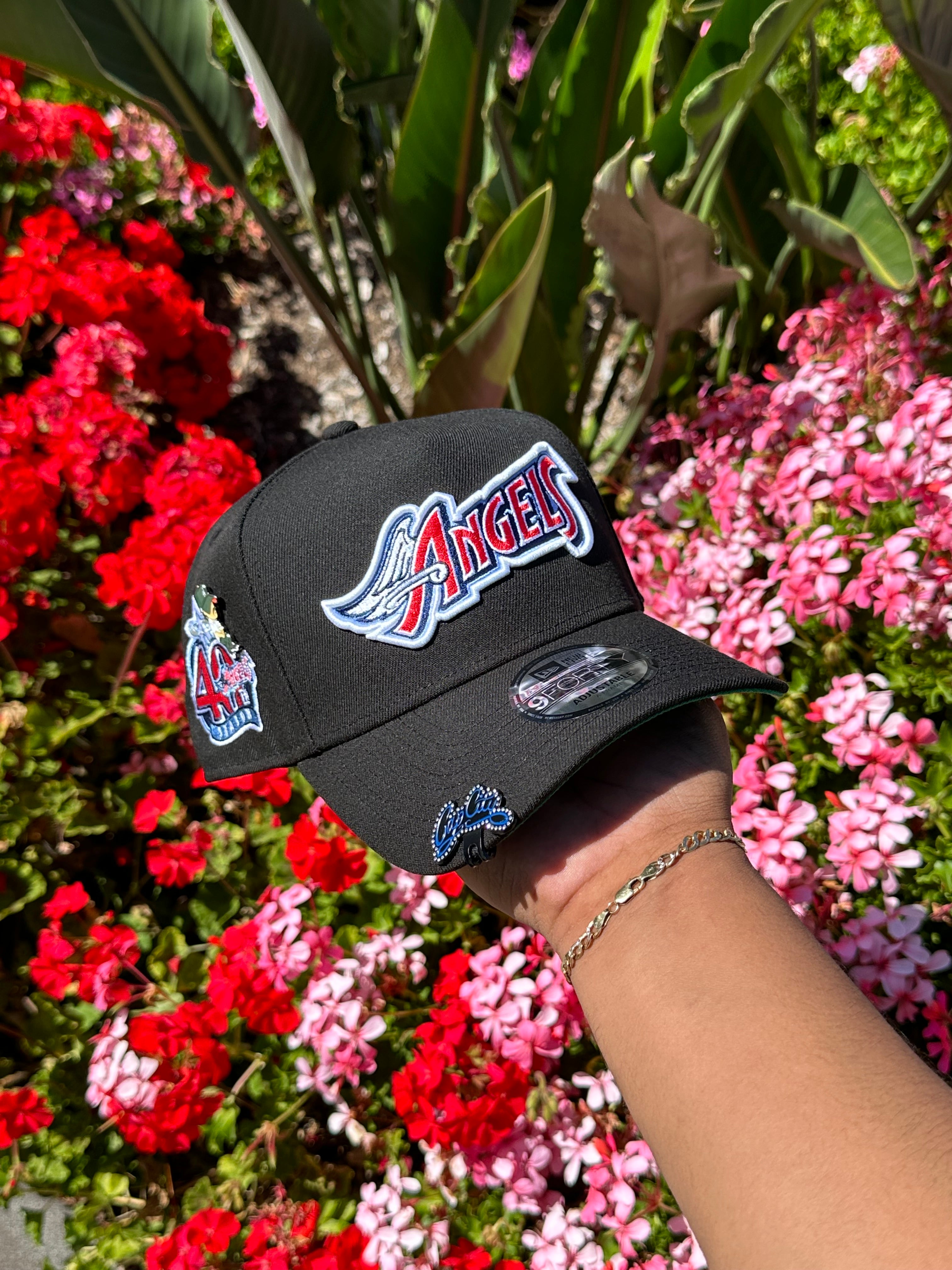 NEW ERA EXCLUSIVE 9FORTY A-FRAME BLACK ANAHEIM ANGELS SCRIPT W/ 40TH ANNIVERSARY SIDE PATCH