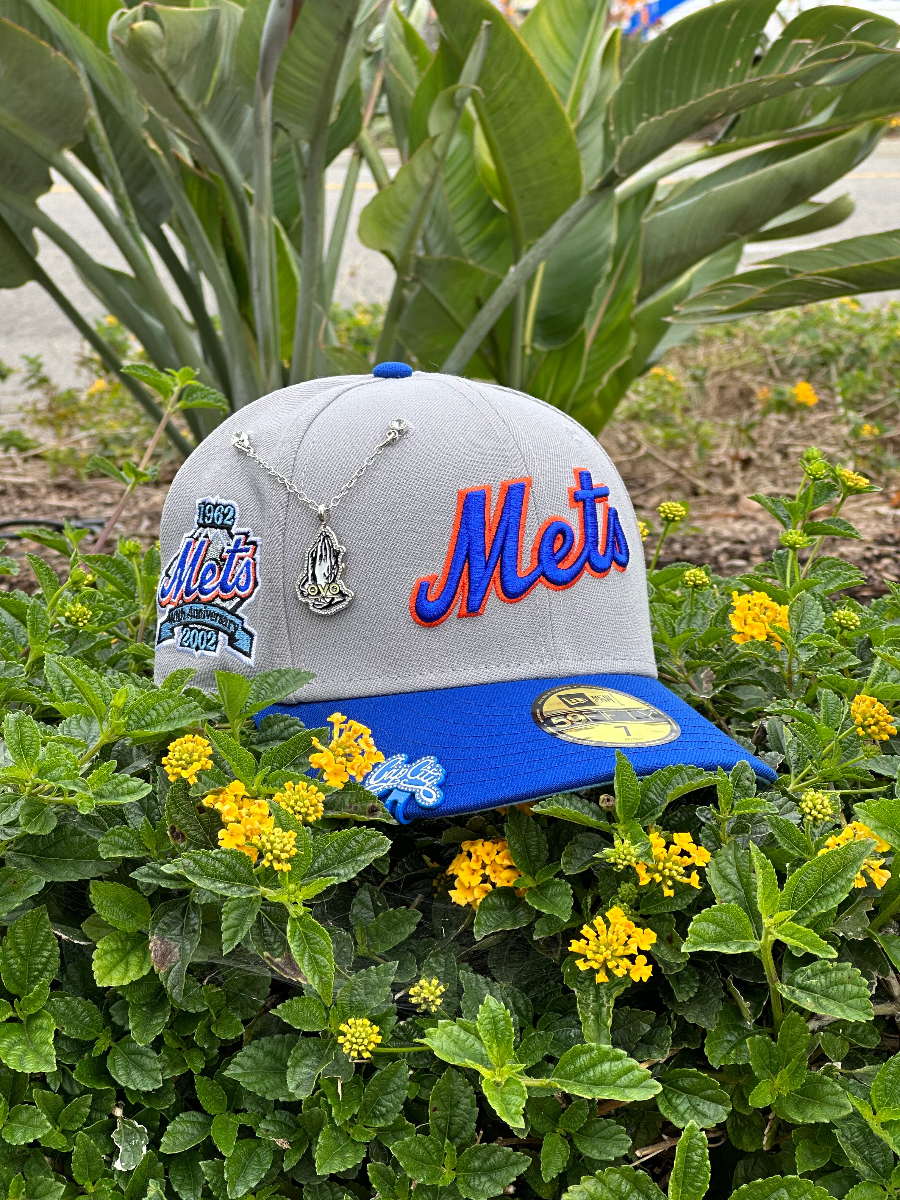 NEW ERA EXCLUSIVE 59FIFTY STONE GRAY/BLUE NEW YORK METS SCRIPT W/ 40TH ANNIVERSARY SIDE PATCH