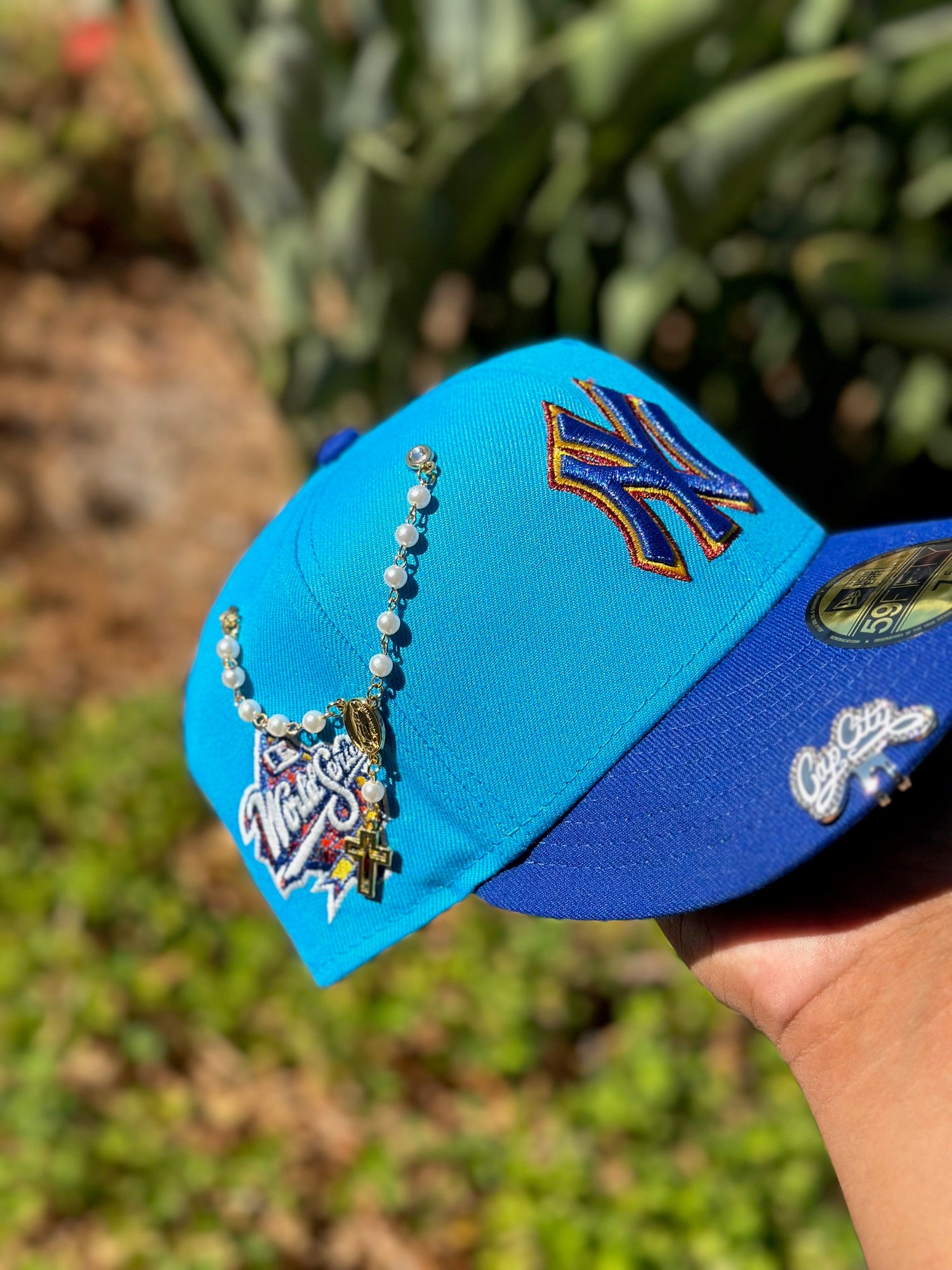 NEW ERA EXCLUSIVE 59FIFTY AQUA BLUE NEW YORK YANKEES W/ 1998 WORLD SERIES SIDE PATCH