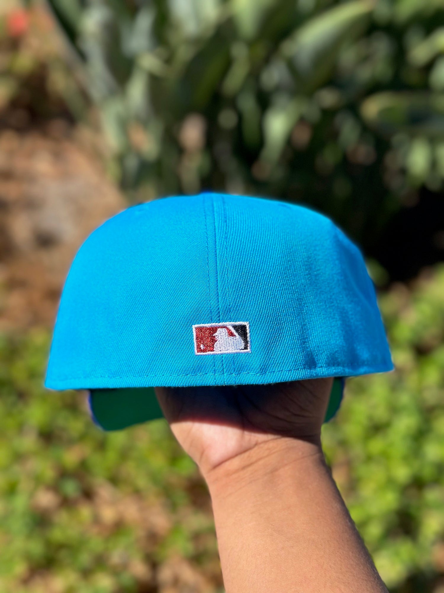 NEW ERA EXCLUSIVE 59FIFTY AQUA BLUE NEW YORK YANKEES W/ 1998 WORLD SERIES SIDE PATCH
