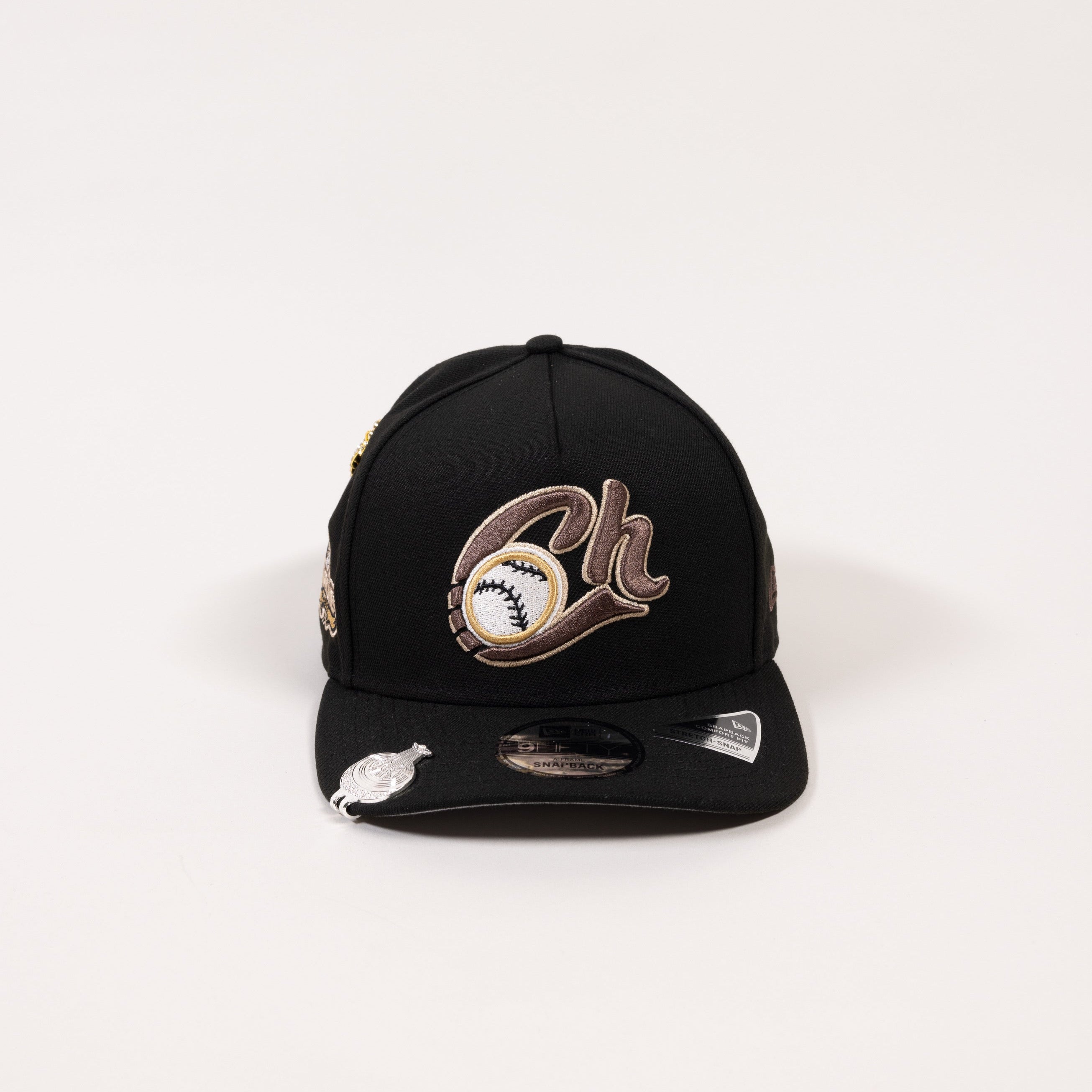 NEW ERA EXCLUSIVO 9FIFTY SNAPBACK NEGRO CHARROS DE JALISCO 