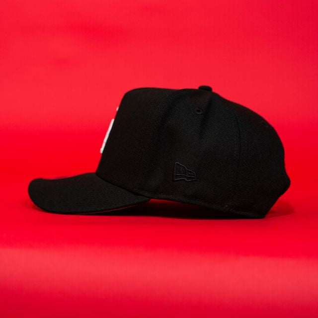 NEW ERA EXCLUSIVE 9FIFTY A-FRAME BLACK LOS ANGELES DODGERS SNAPBACK W/ 50TH ANNIVERSARY SIDE PATCH