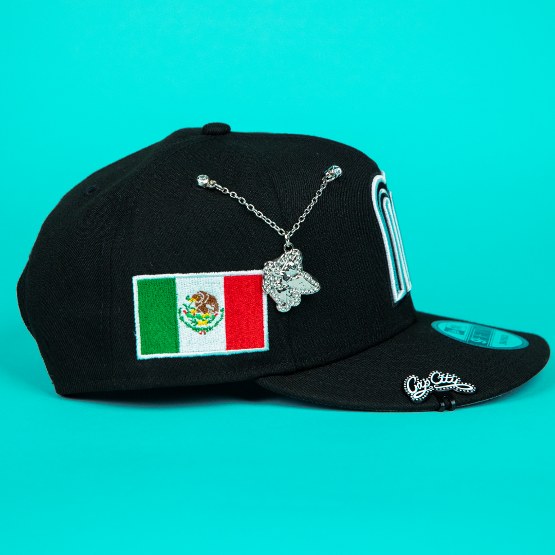 NEW ERA 9FIFTY BLACK MEXICO WBC SNAPBACK W/ MEXICO FLAG SIDE PATCH