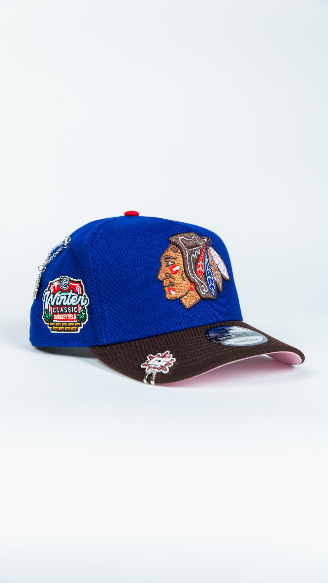 NEW ERA 9FIFTY A-FRAME BLUE/ BROWN CHICAGO BLACKHAWKS SNAPBACK W/ "WINTER CLASSIC" SIDE PATCH