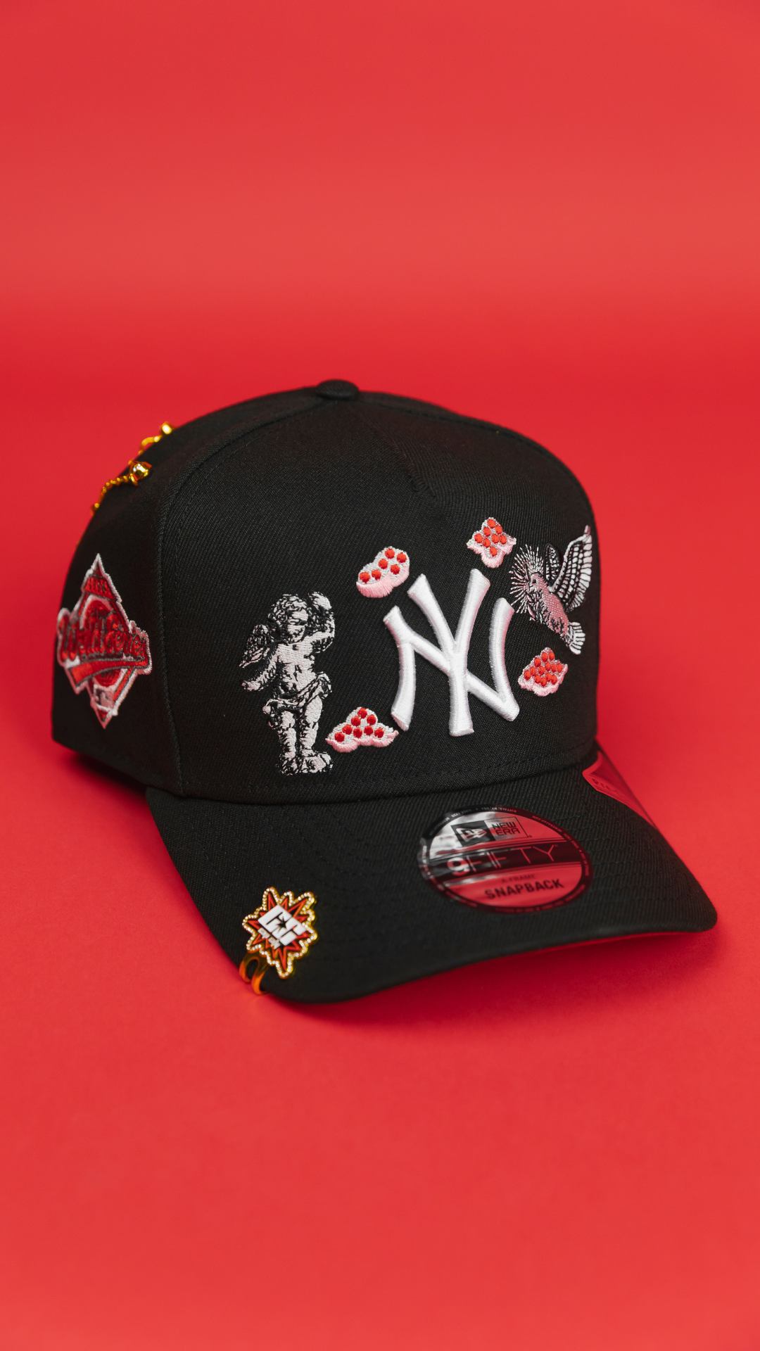 NEW ERA EXCLUSIVE 9FIFTY A-FRAME BLACK NEW YORK YANKEES "HEAVENLY CITY" W/ 1996 WORLD SERIES SIDE PATCH *FREE BLIP INCLUDED