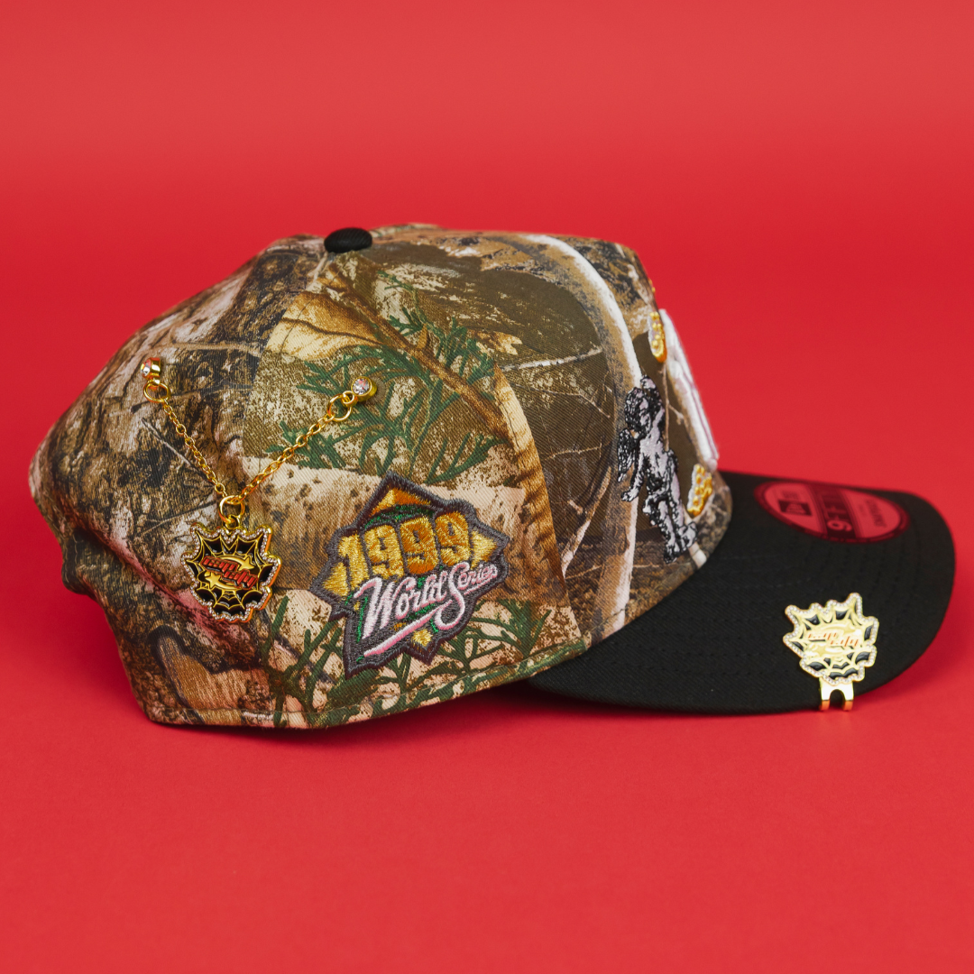 NEW ERA EXCLUSIVE 9FIFTY A-FRAME REALTREE NEW YORK YANKEES "HEAVENLY CITY" W/ 1999 WORLD SERIES SIDE PATCH *FREE BLIP INCLUDED