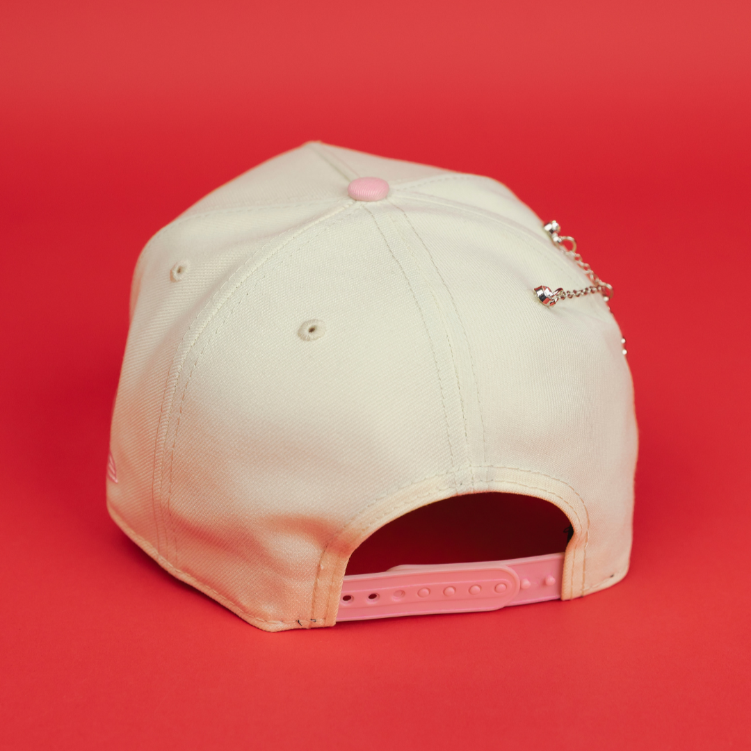NEW ERA EXCLUSIVE 9FIFTY A-FRAME CHROME/ PINK NEW YORK YANKEES "HEAVENLY CITY" W/ 1996 WORLD SERIES SIDE PATCH *FREE BLIP INCLUDED