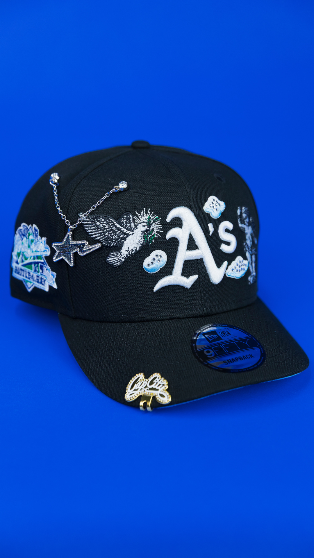 NEW ERA EXCLUSIVE  9FIFTY BLACK OAKLAND ATHLETICS "HEAVENLY CITY" SNAPBACK W/ BATTLE OF THE BAY SIDE PATCH *FREE BLIP INCLUDED
