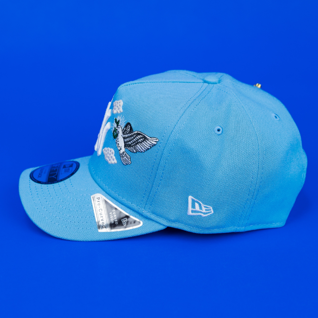 NEW ERA EXCLUSIVE 9FIFTY A-FRAME SKY BLUE NEW YORK YANKEES "HEAVENLY CITY" W/ 1999 WORLD SERIES SIDE PATCH *FREE BLIP INCLUDED
