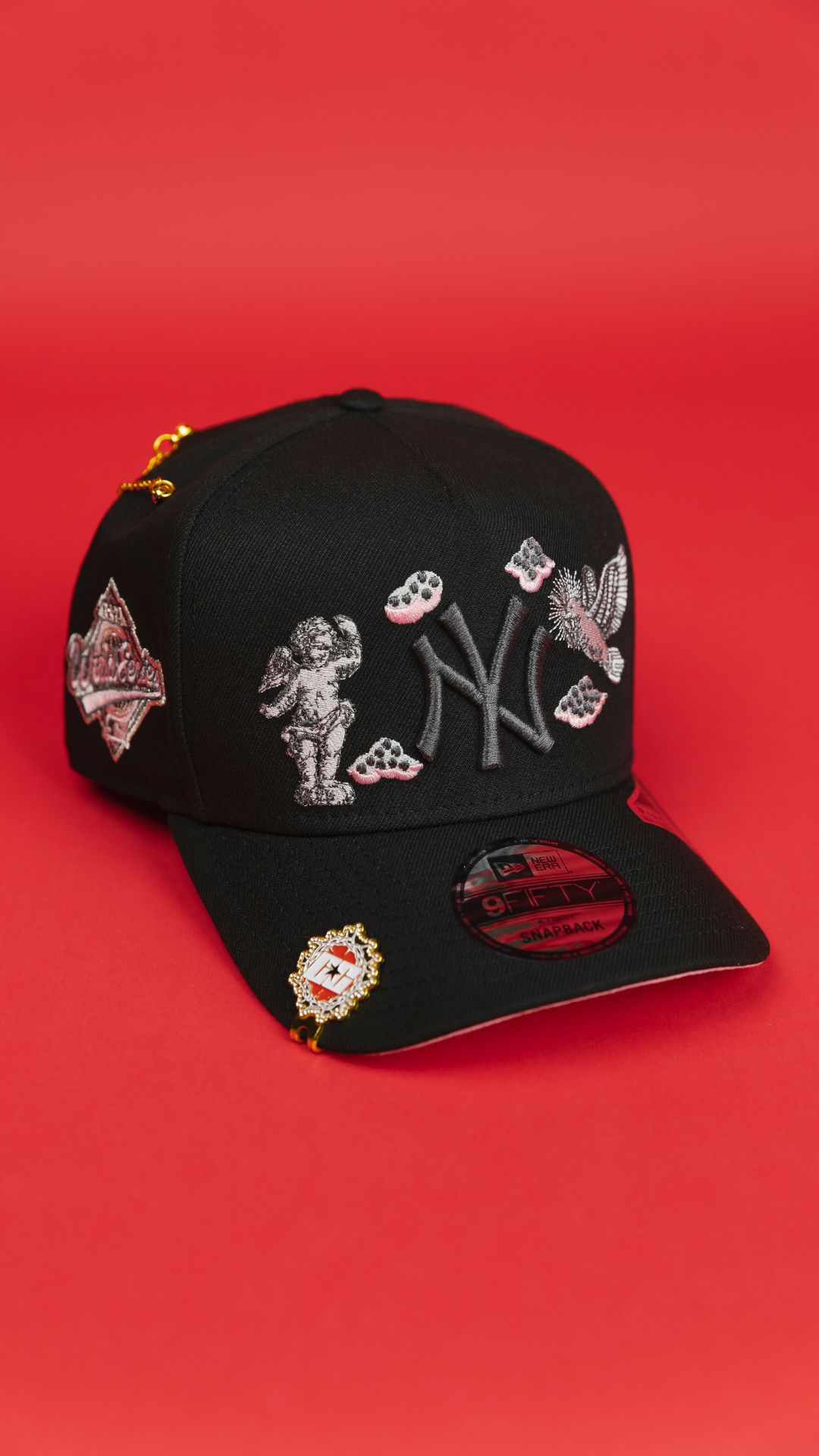 NEW ERA EXCLUSIVE 9FIFTY A-FRAME BLACKED OUT NEW YORK YANKEES "HEAVENLY CITY" W/ 1996 WORLD SERIES SIDE PATCH *FREE BLIP INCLUDED