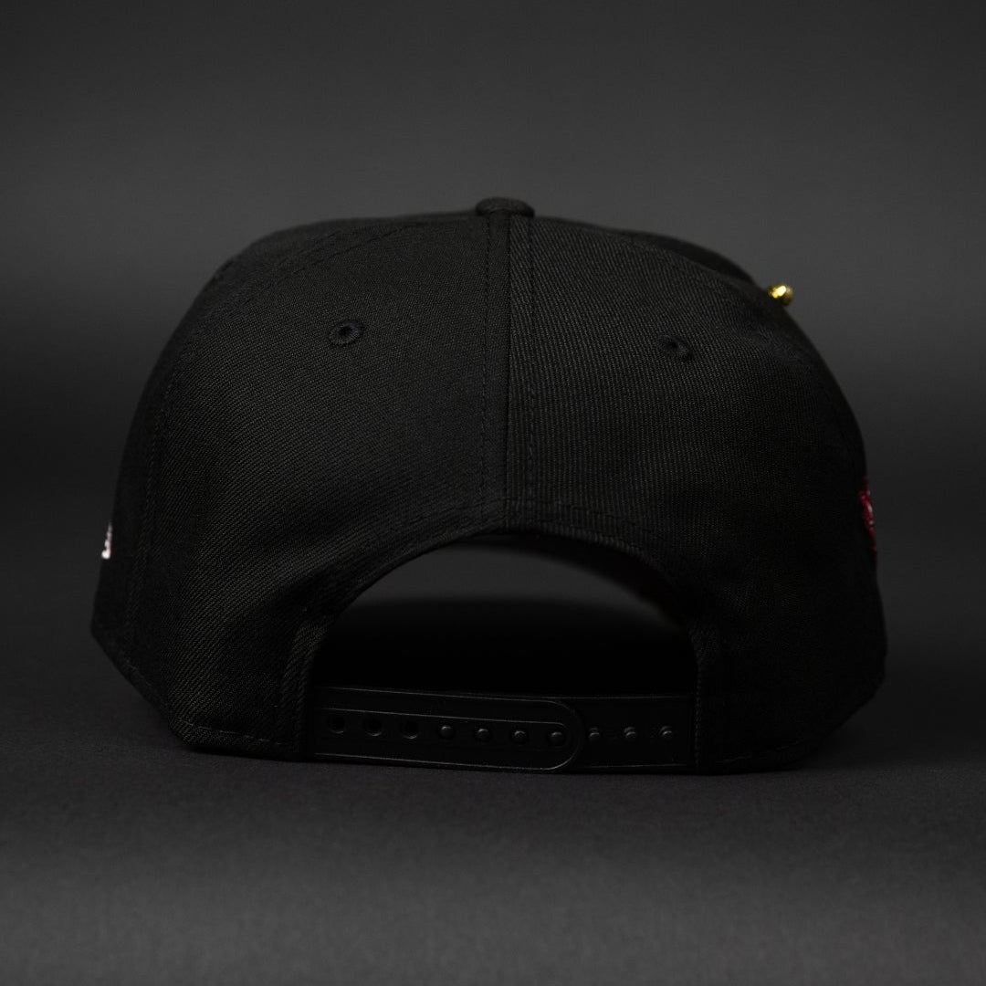 NEW ERA EXCLUSIVE 9FIFTY BLACK DETROIT TIGERS SNAPBACK W/ PINK ROSE + WORLD SERIES SIDE PATCH