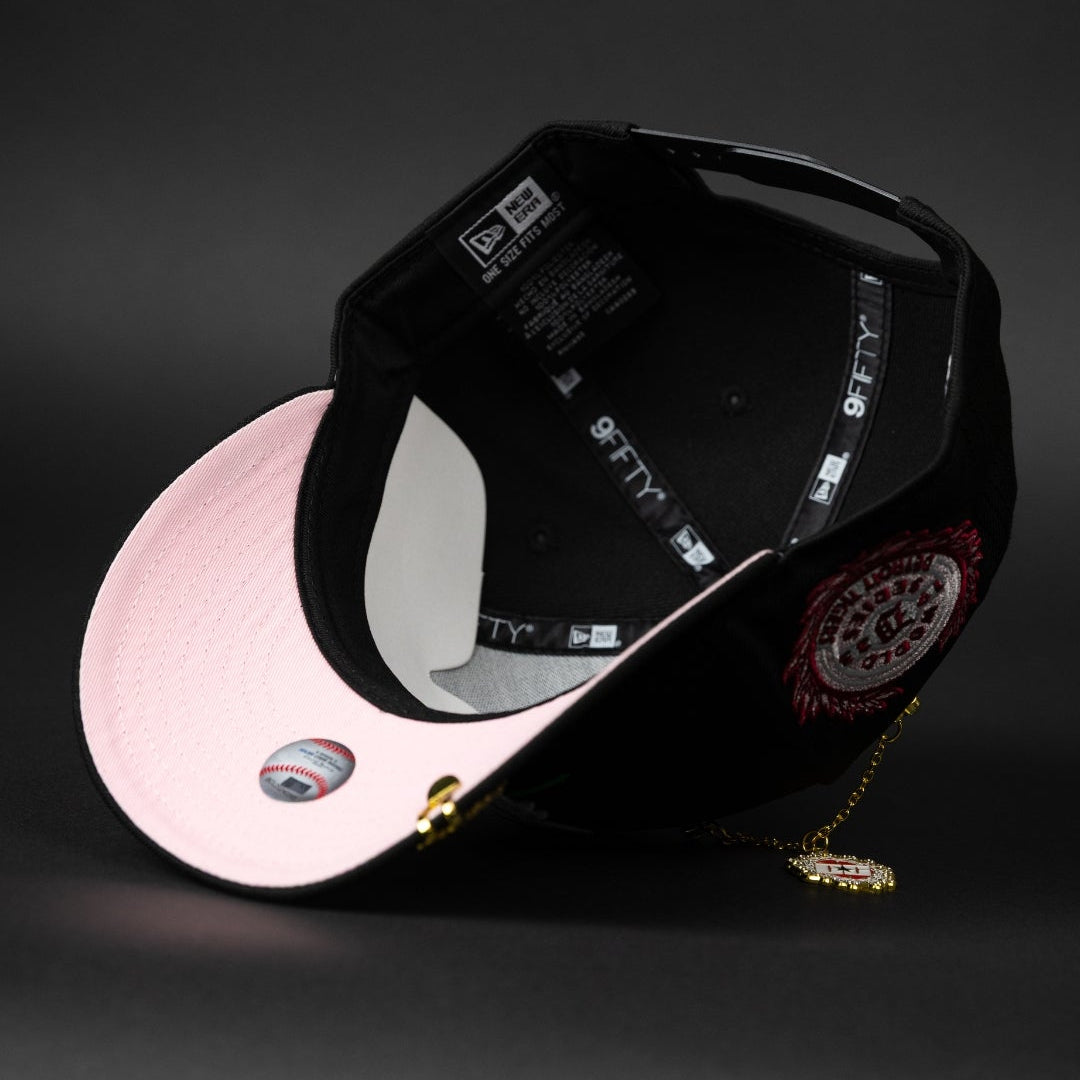NEW ERA EXCLUSIVE 9FIFTY BLACK DETROIT TIGERS SNAPBACK W/ PINK ROSE + WORLD SERIES SIDE PATCH