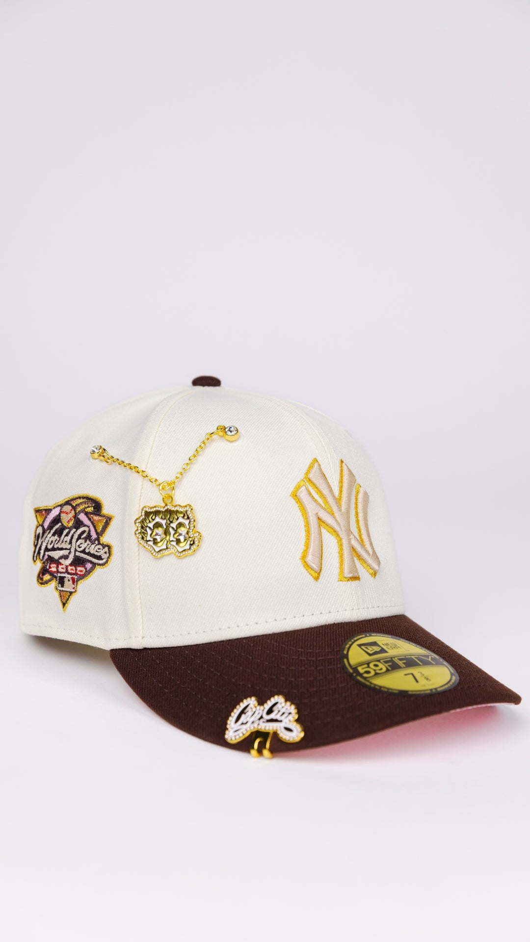 NEW ERA EXCLUSIVE 59FIFTY CHROME/ BROWN NEW YORK YANKEES W/ 2000 WORLD SERIES SIDE PATCH