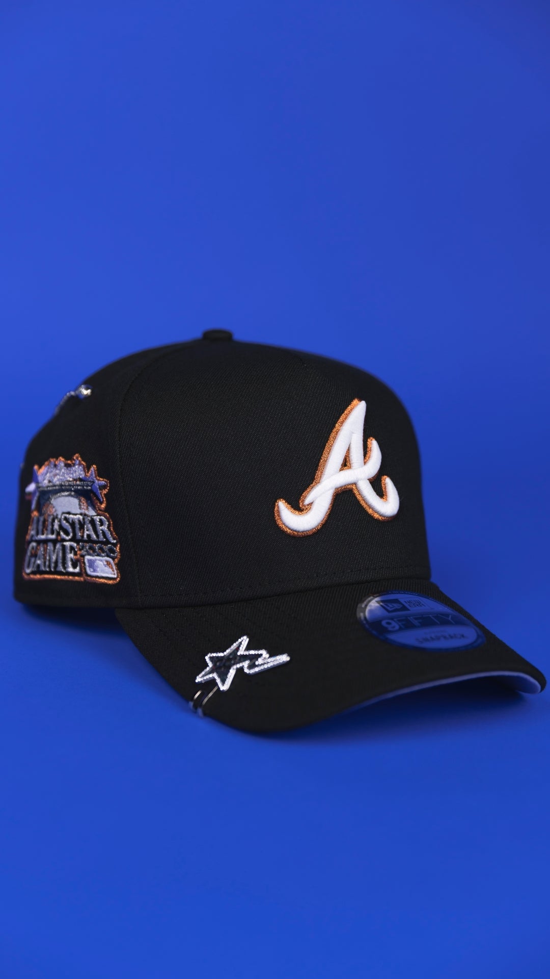 NEW ERA 9FIFTY A-FRAME BLACK ATLANTA BRAVES SNAPBACK W/ 2000 ALL STAR GAME SIDE PATCH