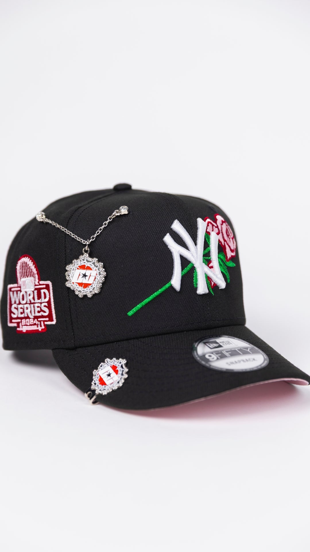 NEW ERA EXCLUSIVE 9FIFTY BLACK NEW YORK YANKEES SNAPBACK W/ PINK ROSE + 2024 WORLD SERIES SIDE PATCH
