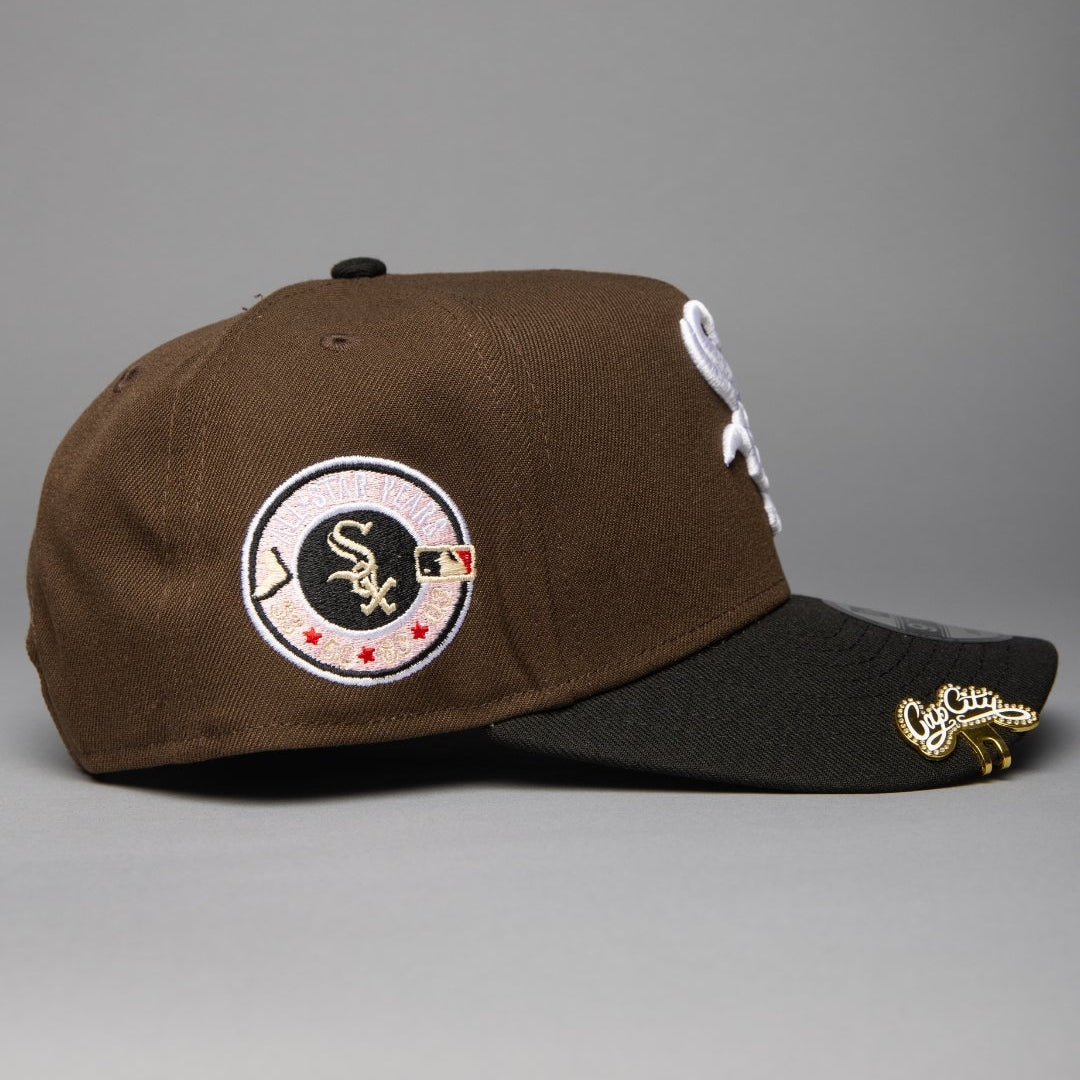 NEW ERA 9FIFTY A-FRAME BROWN/BLACK CHICAGO WHITE SOX SNAPBACK W/ ALL STAR YEARS SIDE PATCH