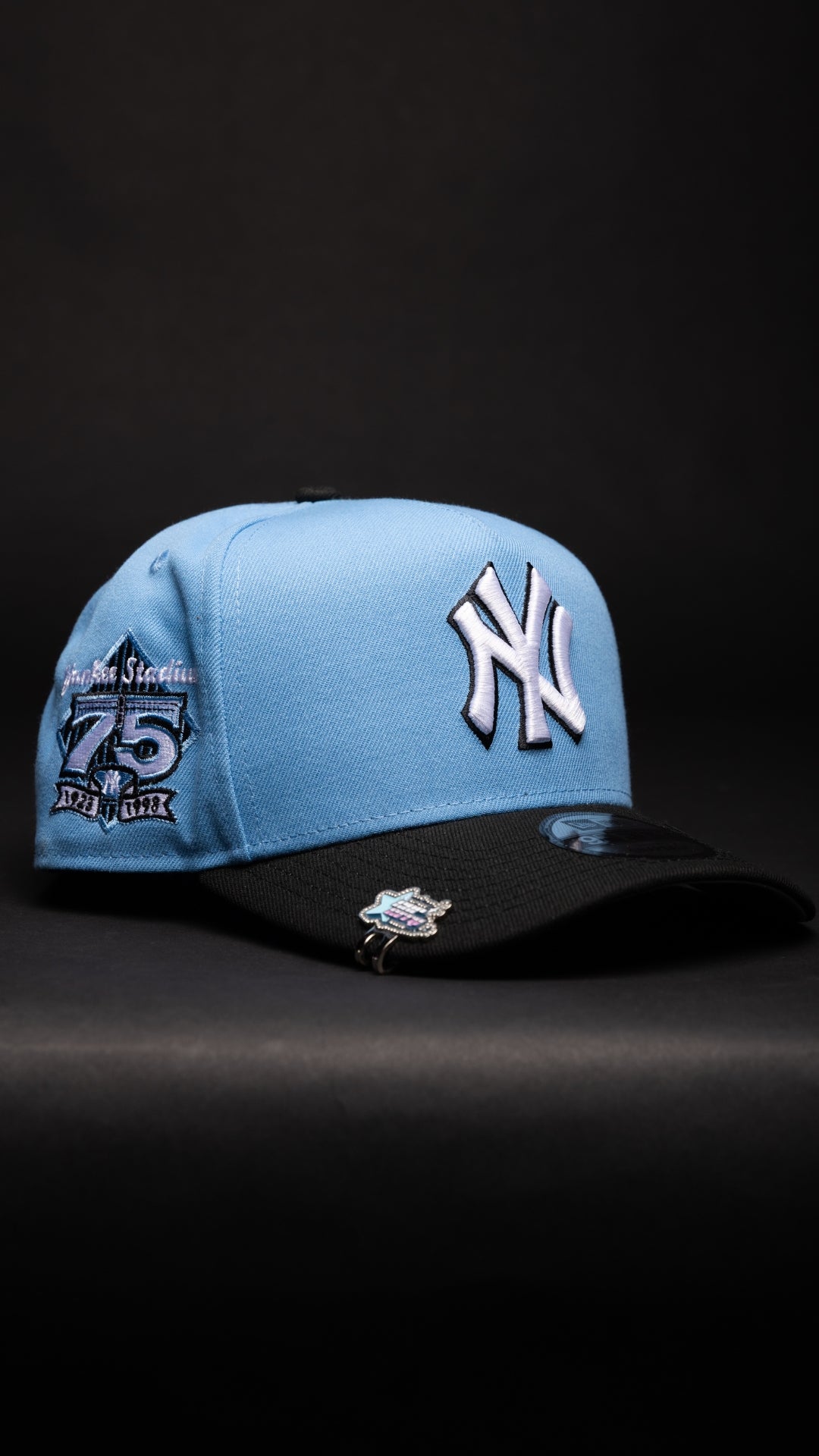 NEW ERA 9FIFTY A-FRAME SKY BLUE/BLACK NEW YORK YANKEES SNAPBACK W/ 75TH ANNIVERSARY SIDE PATCH