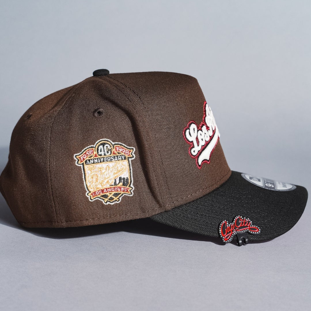 NEW ERA 9FIFTY A-FRAME BROWN/BLACK LOS ANGELES DODGERS SCRIPT SNAPBACK W/ 40TH ANNIVERSARY SIDE PATCH