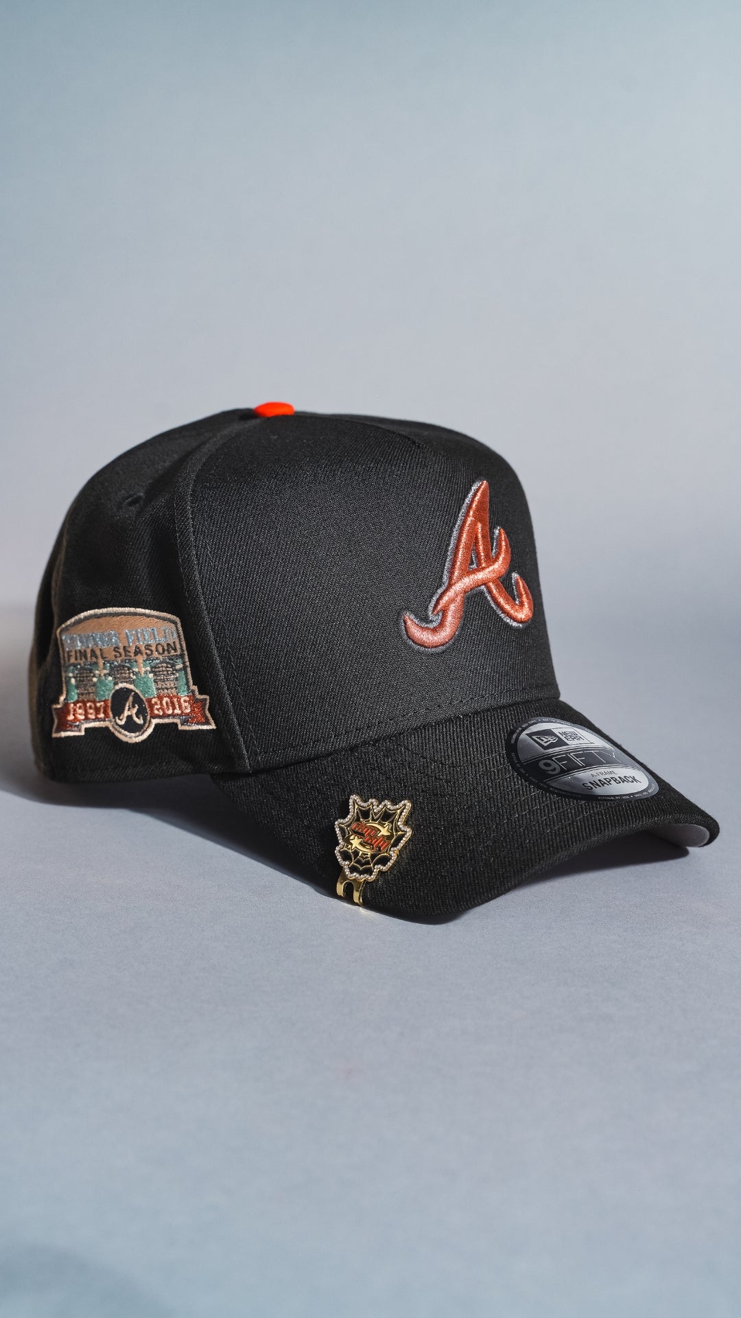 NEW ERA 9FIFTY A-FRAME BLACK ATLANTA BRAVES SNAPBACK W/ TURNER FIELD SIDE PATCH