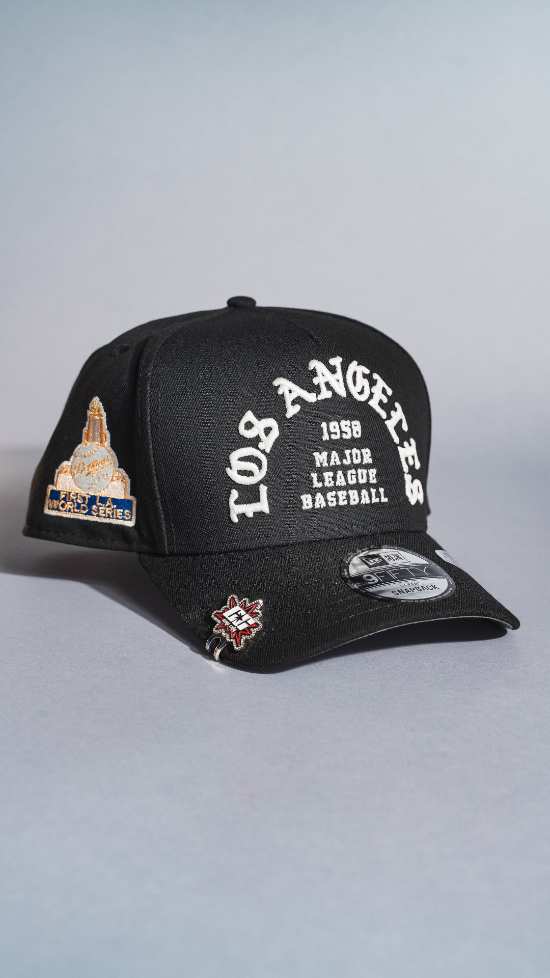 NEW ERA 9FIFTY A-FRAME BLACK LOS ANGELES DODGERS 1958 MLB SCRIPT SNAPBACK W/ FIRST WORLD SERIES SIDE PATCH