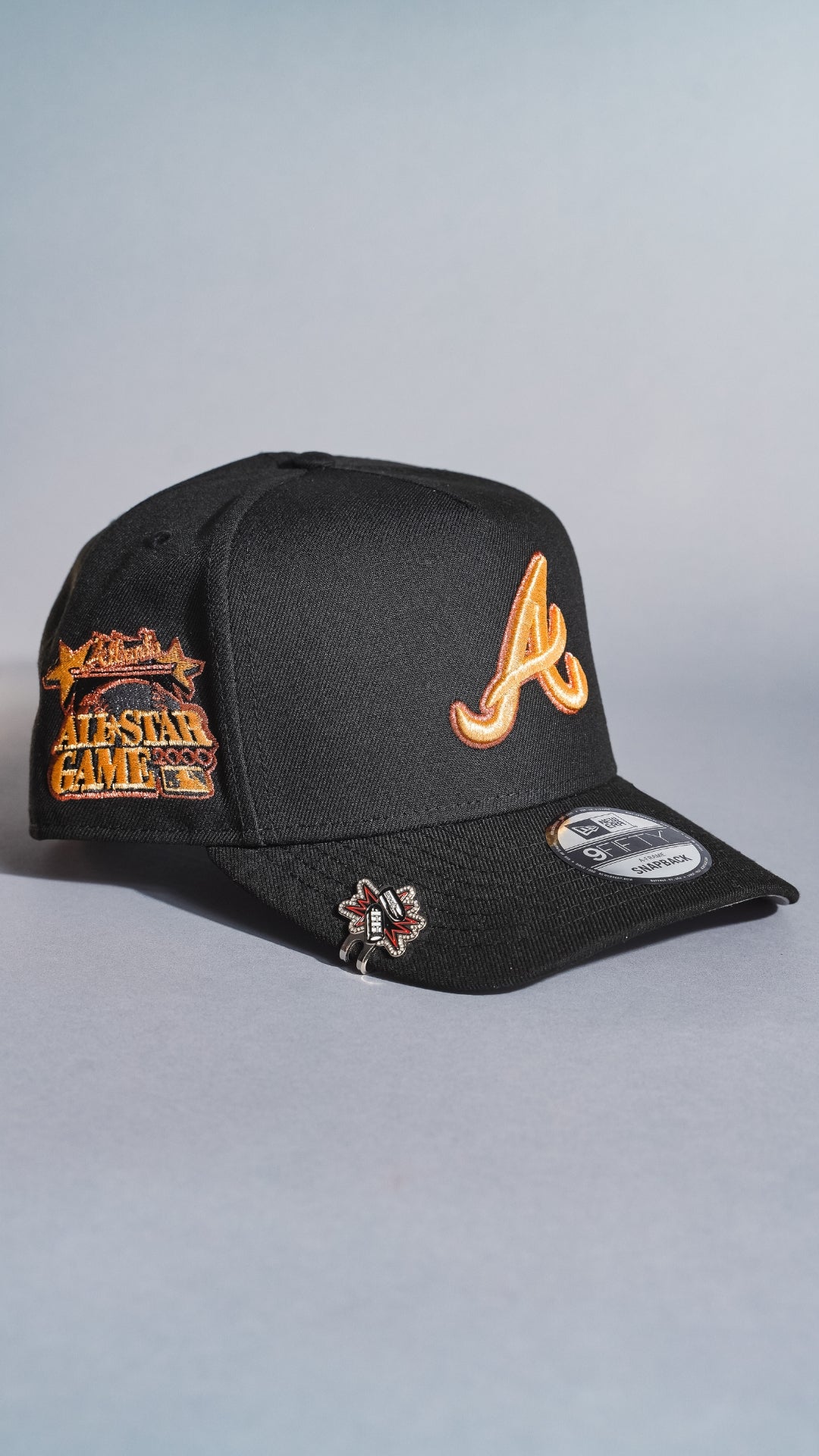 NEW ERA 9FIFTY A-FRAME BLACK ATLANTA BRAVES SNAPBACK W/ 2000 ALL STAR GAME SIDE PATCH