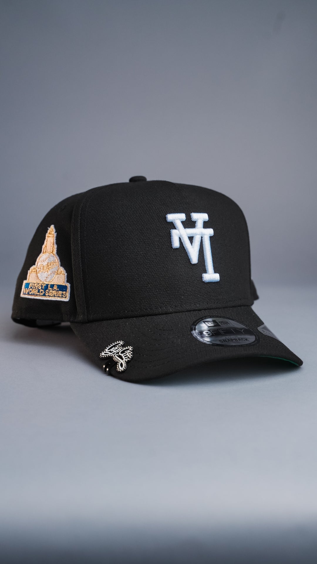 NEW ERA 9FIFTY A-FRAME BLACK UPSIDE DOWN LOS ANGELES DODGERS SNAPBACK W/ FIRST WORLD SERIES SIDE PATCH