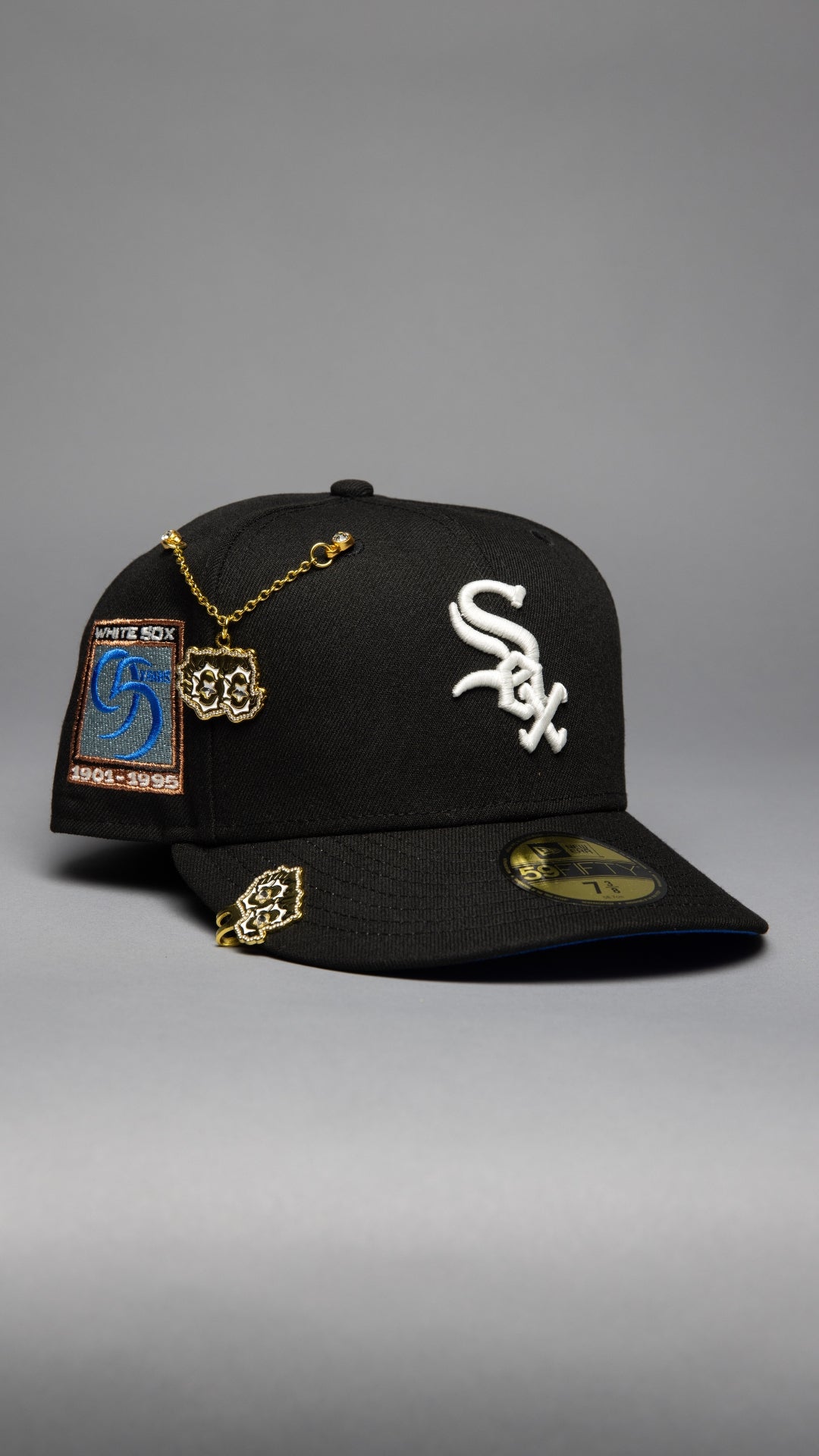 NEW ERA EXCLUSIVE 59FIFTY BLACK CHICAGO WHITE SOX W/ 95TH ANNIVERSARY SIDE PATCH