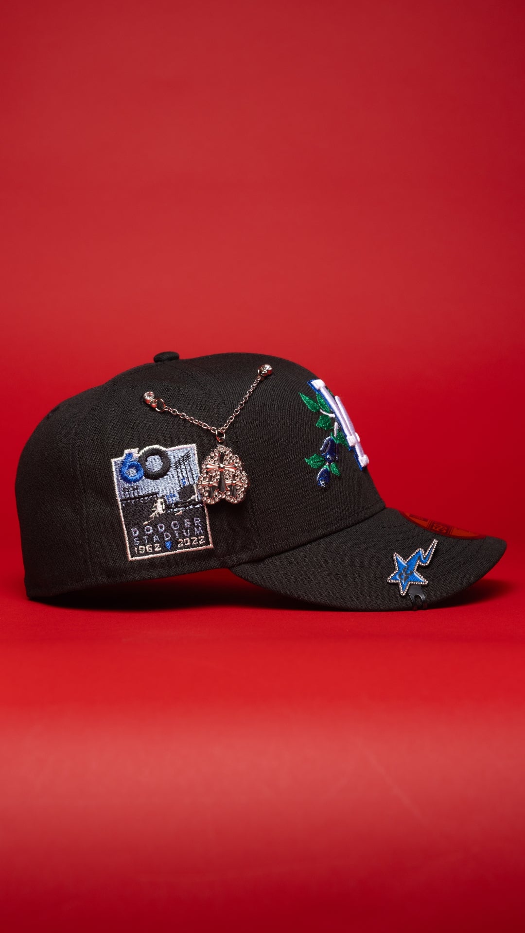 NEW ERA EXCLUSIVE 59FIFTY BLACK LOS ANGELES DODGERS W/ BLUE ROSE + DODGER STADIUM SIDE PATCH