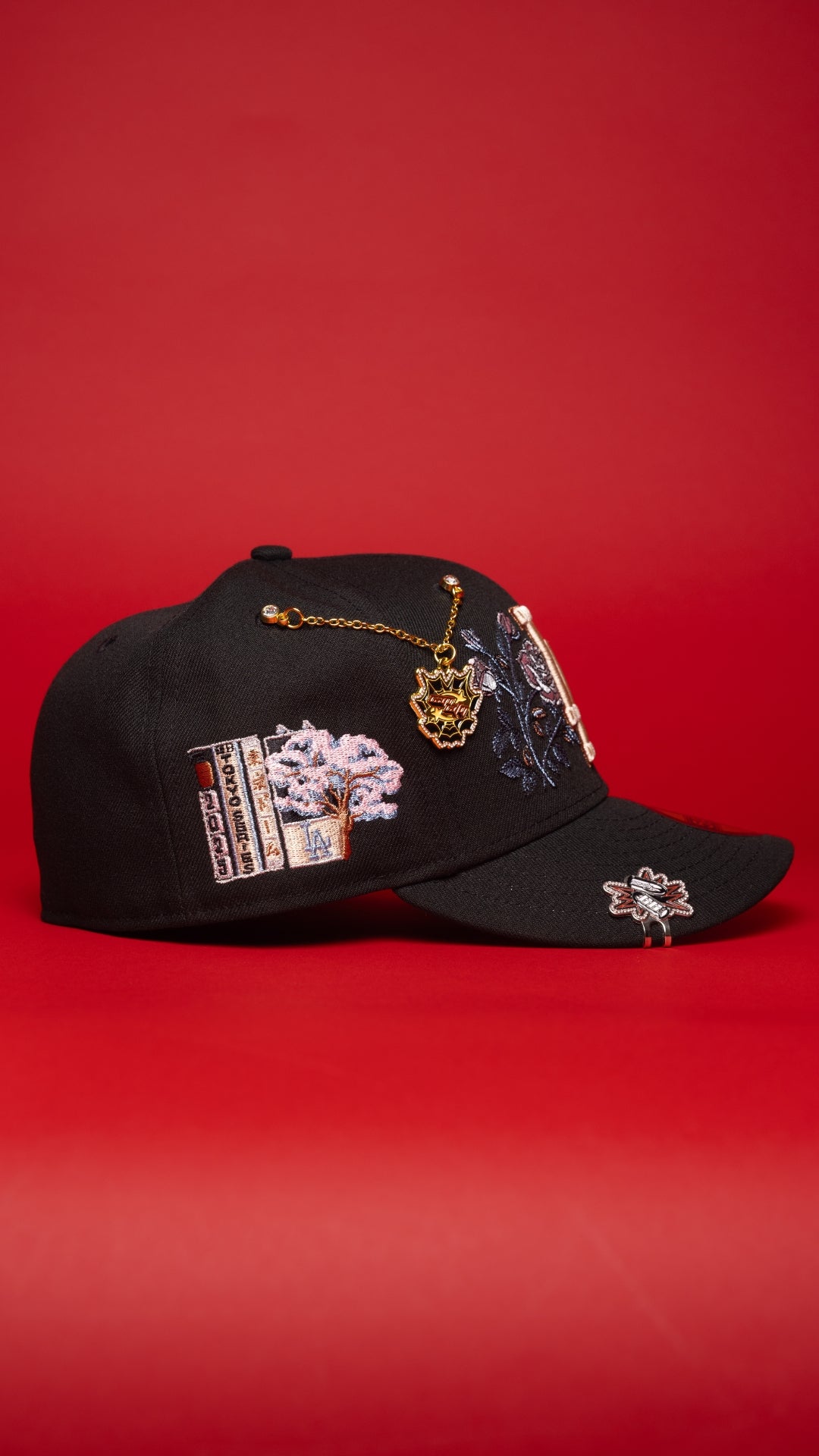 NEW ERA EXCLUSIVE 59FIFTY BLACK LOS ANGELES DODGERS W/ BLOOMING ROSE + TOKYO SERIES SIDE PATCH