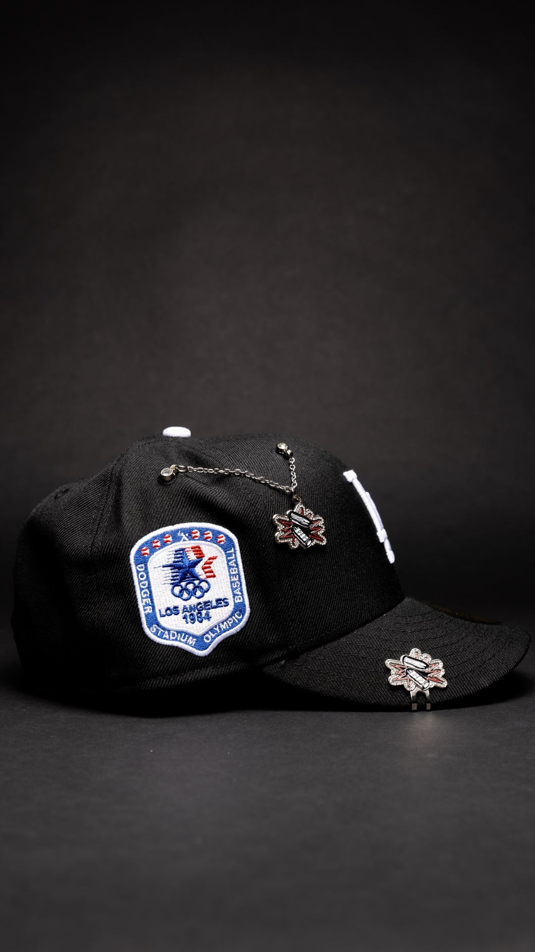 NEW ERA EXCLUSIVE 59FIFTY BLACK LOS ANGELES DODGERS W/ 1984 OLYPMIC SIDE PATCH