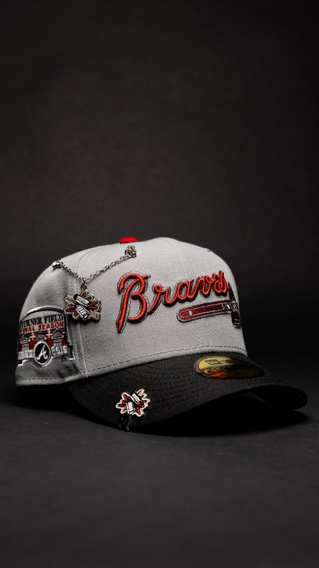 NEW ERA EXCLUSIVE 59FIFTY GREY/BLACK ATLANTA BRAVES SCRIPT W/ TURNER FIELD SIDE PATCH