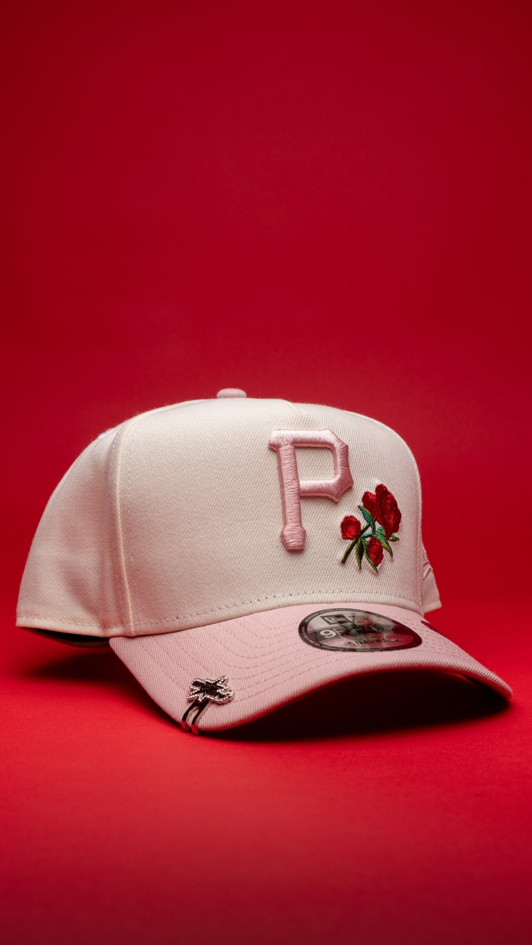 NEW ERA 9FIFTY A-FRAME CHROME/PINK PITTSBURGH PIRATES TWO TONE SNAPBACK