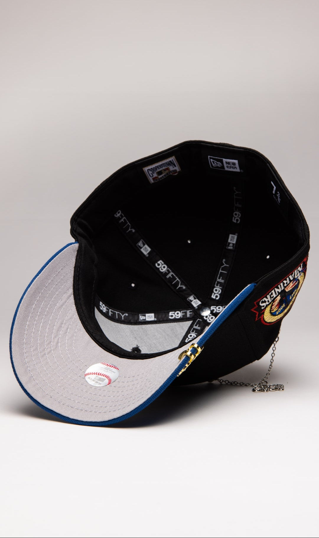 New Era Exclusive 59FIFTY Black/Navy Seattle Mariners W/ Anniversary S