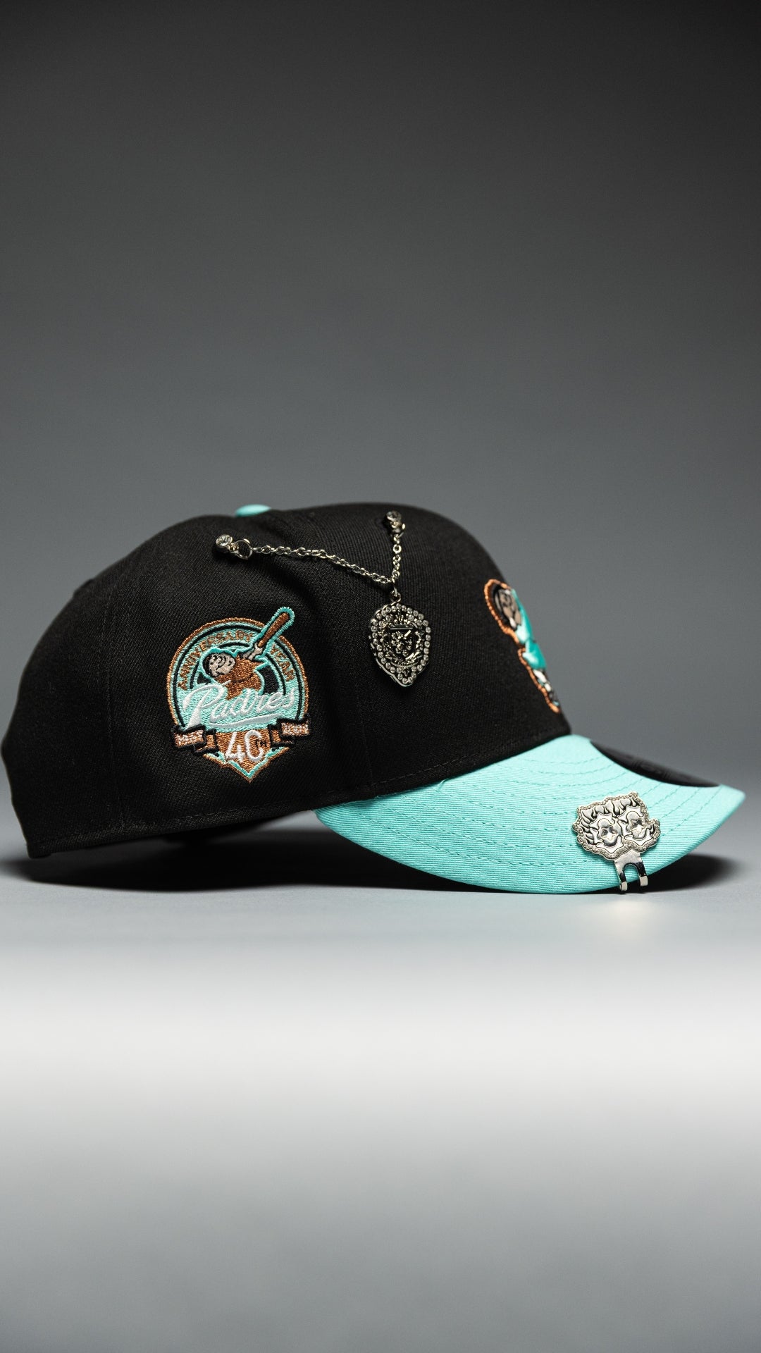 NEW ERA EXCLUSIVE 9FIFTY BLACK/TEAL SAN DIEGO PADRES SNAPBACK W/ 40TH ANNIVERSARY SIDE PATCH