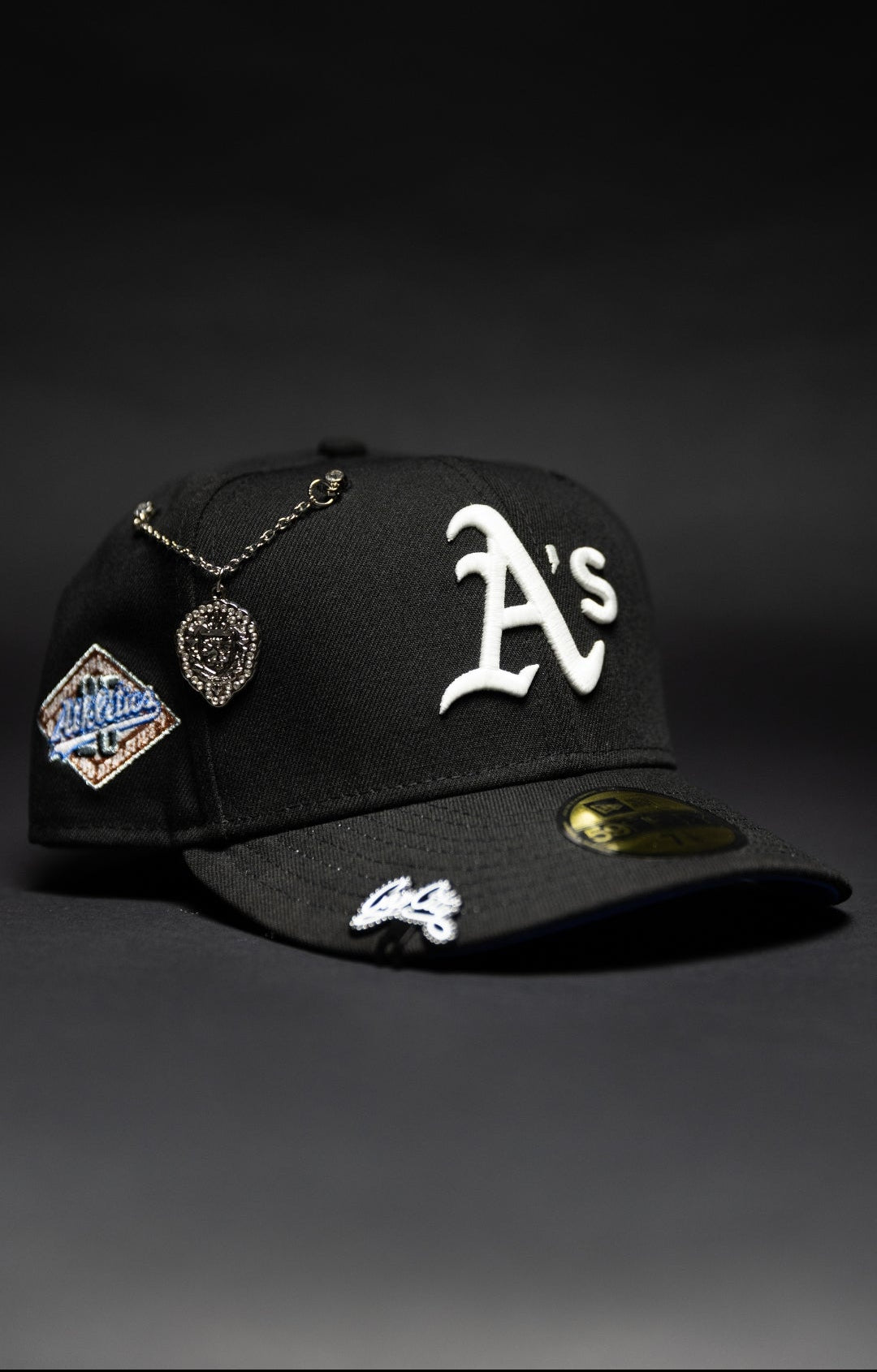 NEW ERA EXCLUSIVE 59FIFTY BLACK OAKLAND ATHLETICS W/ 25TH ANNIVERSARY SIDE PATCH