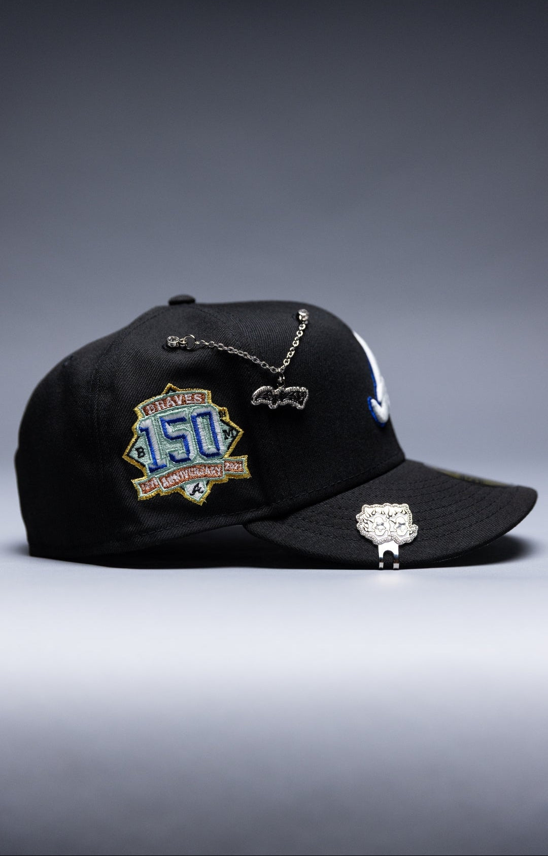 NEW ERA EXCLUSIVE 59FIFTY BLACK ATLANTA BRAVES W/ 150TH ANNIVERSARY SIDE PATCH