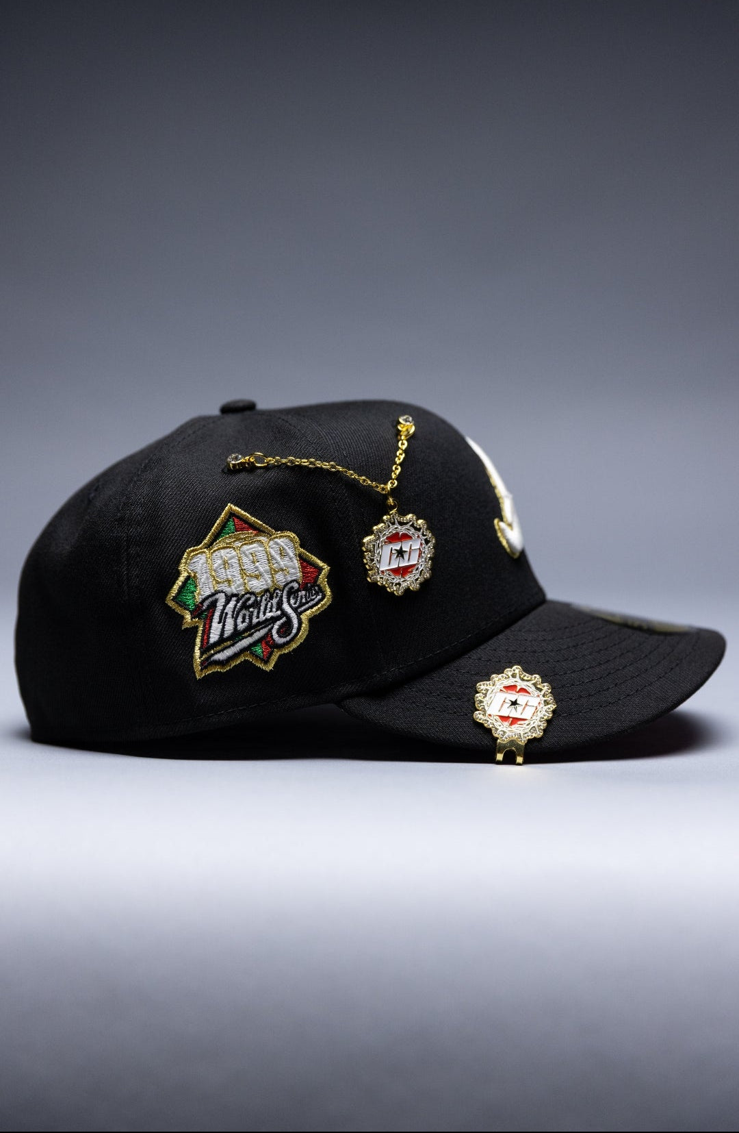 NEW ERA EXCLUSIVE 59FIFTY BLACK ATLANTA BRAVES W/ 1999 WORLD SERIES SIDE PATCH