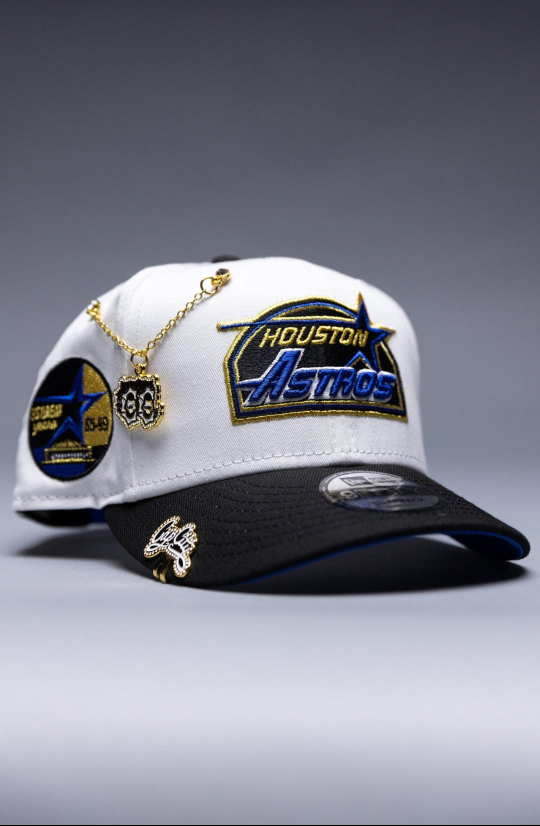 NEW ERA EXCLUSIVE 9FIFTY PEARL WHITE HOUSTON ASTROS SNAPBACK W/ 35 GREAT YEARS SIDE PATCH