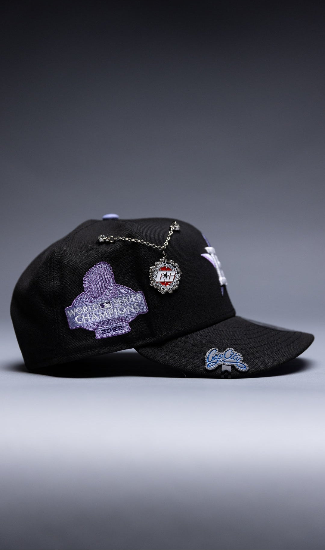 NEW ERA EXCLUSIVE 9FIFTY BLACK HOUSTON ASTROS SNAPBACK W/ WORLD SERIES CHAMPIONS SIDE PATCH