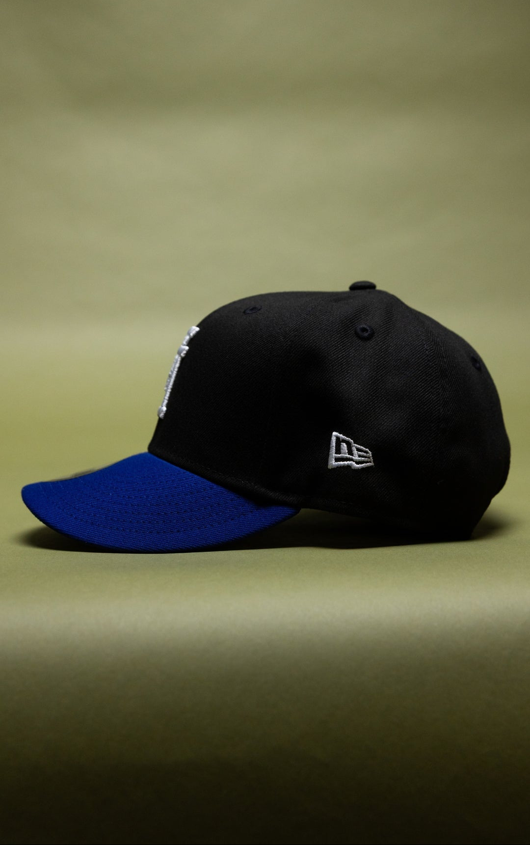 NEW ERA EXCLUSIVE 9FIFTY BLACK/BLUE UPSIDE DOWN LOS ANGELES DODGERS SN