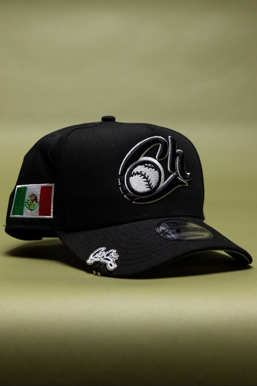 NEW ERA 9FIFTY A-FRAME BLACK CHARROS DE JALISCO SNAPBACK W/ MEXICAN FLAG SIDE PATCH