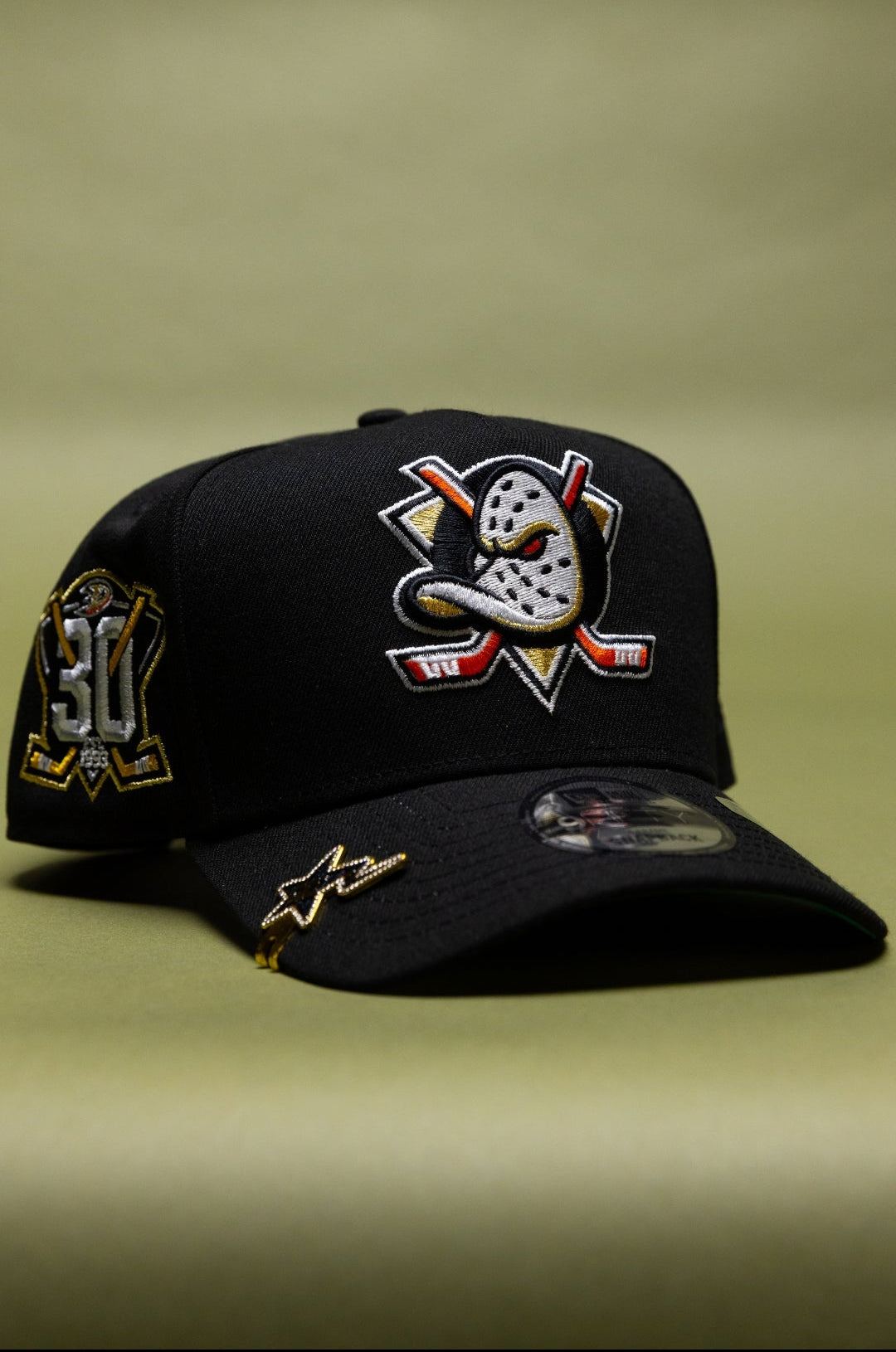 NEW ERA 9FIFTY A-FRAME BLACK ANAHEIM DUCKS W/ 30TH ANNIVERSARY SIDE PATCH