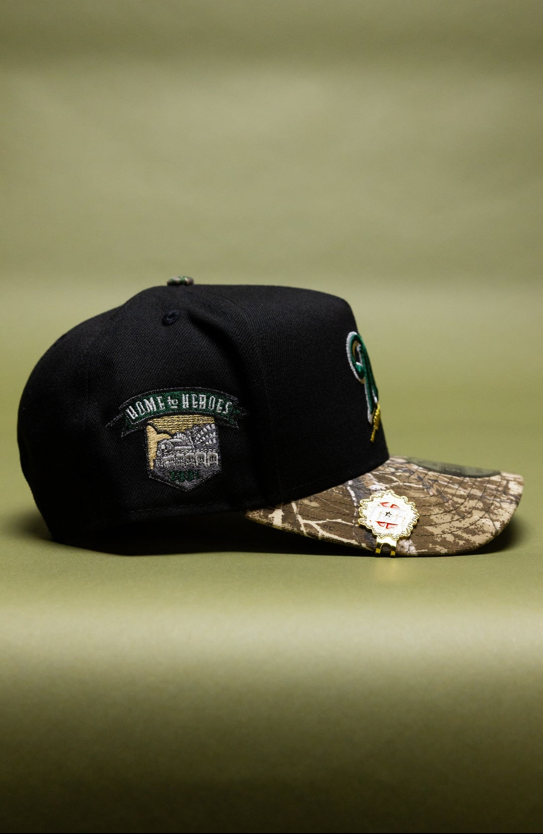 NEW ERA 9FIFTY A-FRAME BLACK/REALTREE MILWAUKEE BREWERS W/ "HOME TO HEROES" SIDE PATCH