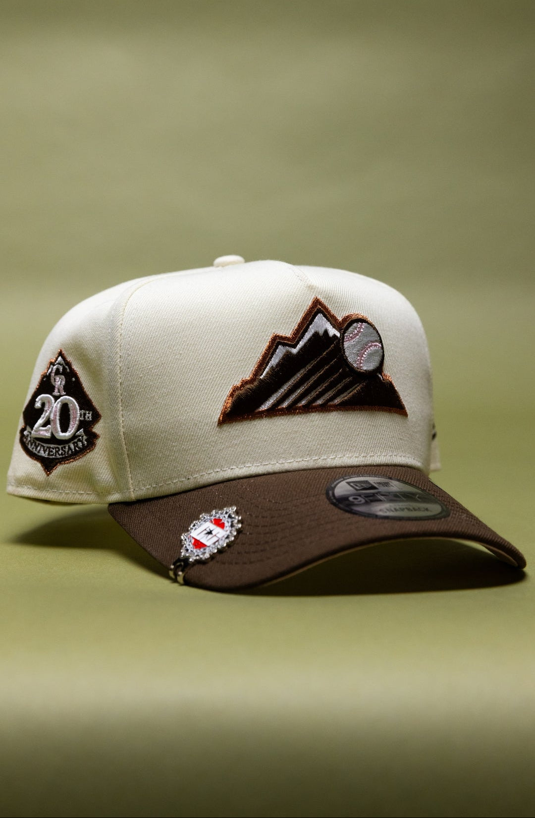 NEW ERA 9FIFTY A-FRAME CHROME/BROWN COLORADO ROCKIES W/ 20TH ANNIVERSARY SIDE PATCH