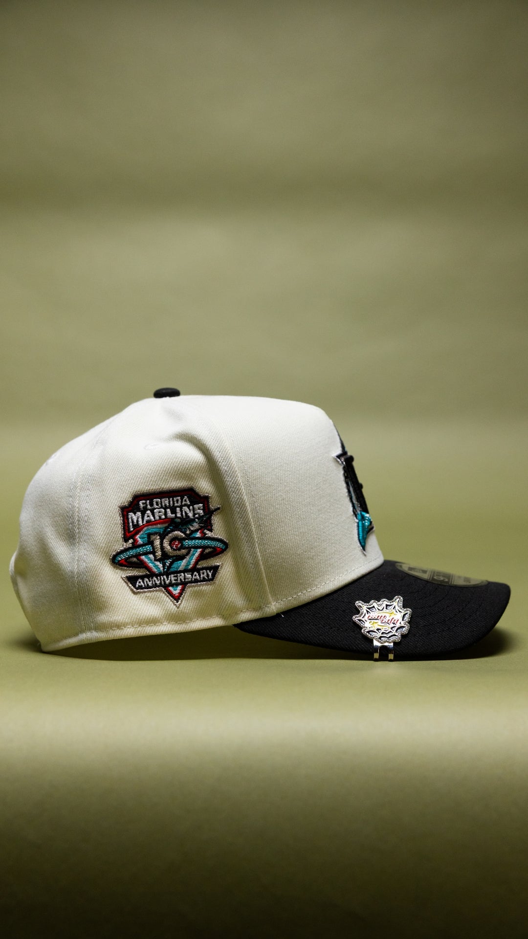 NEW ERA 9FIFTY A-FRAME CHROME/BLACK FLORIDA MARLINS W/ 10TH ANNIVERSARY SIDE PATCH
