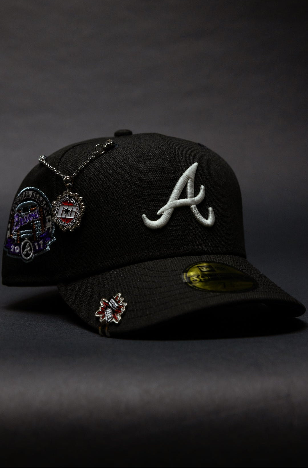 NEW ERA EXCLUSIVE 59FIFTY BLACK ATLANTA BRAVES W/ 2017 INAUGURAL SEASON SIDE PATCH