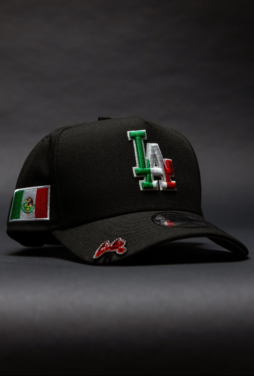 NEW ERA 9FIFTY A-FRAME BLACK LOS ANGELES DODGERS SNAPBACK W/ MEXICAN FLAG LOGO + MEXICAN FLAG SIDE PATCH