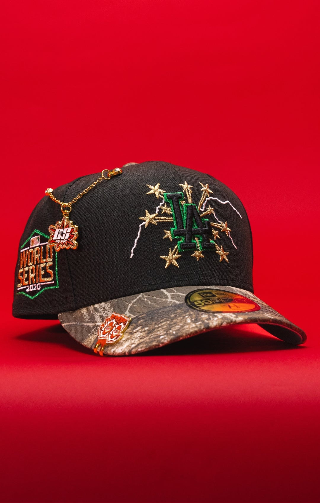 NEW ERA EXCLUSIVE 59FIFTY BLACK/REALTREE LOS ANGELES DODGERS W/ EMBROIDERY + 2020 WORLD SERIES SIDE PATCH