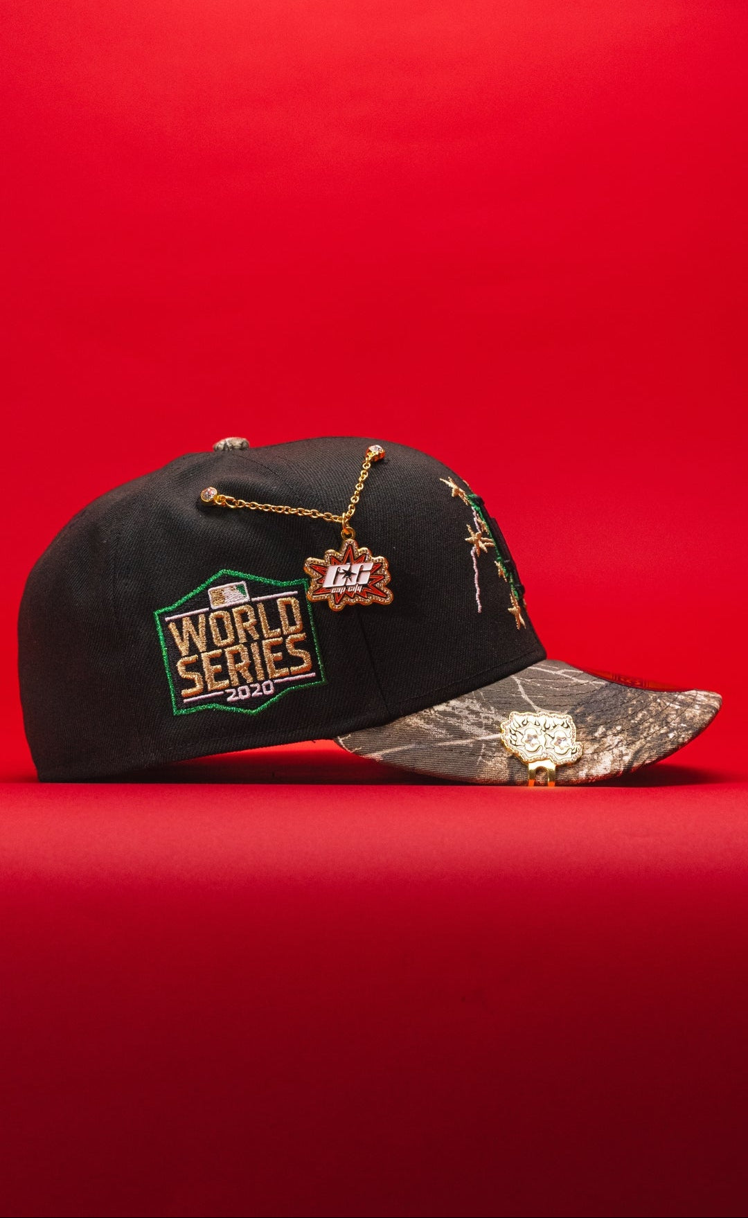 NEW ERA EXCLUSIVE 59FIFTY BLACK/REALTREE LOS ANGELES DODGERS W/ EMBROIDERY + 2020 WORLD SERIES SIDE PATCH